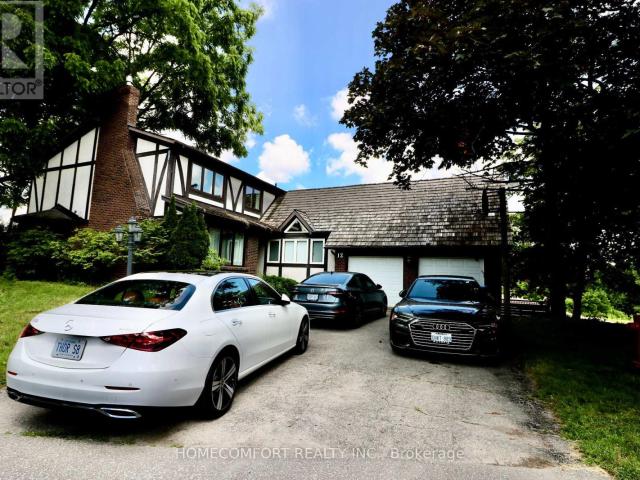 apartment at 12 BANBURY COURT, Aurora, Ontario, L4G3M9