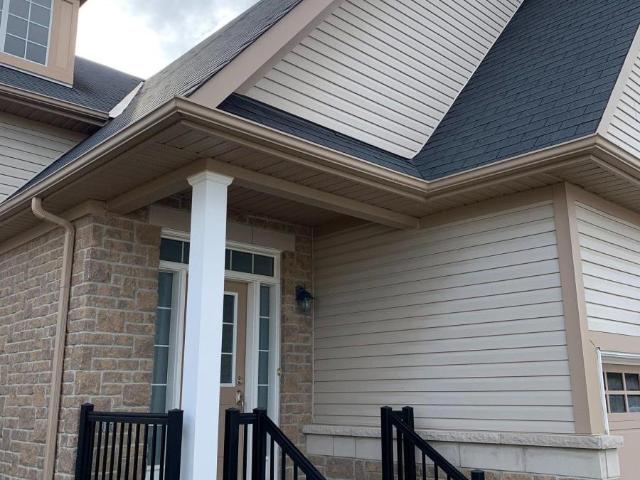 apartment at 12 GRAND POPLAR LANE, Wasaga Beach, Ontario, L9Z0C7