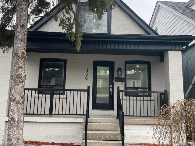 apartment at 136 EDGEMONT STREET N, Hamilton, Ontario, L8H4E1