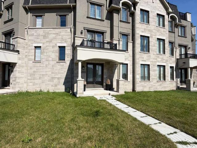apartment at 1392 WILLIAM HALTON PARKWAY
