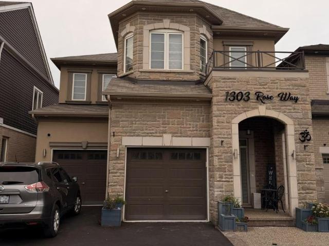 apartment at 1303 ROSE WAY W, Milton, Ontario, L9E1M2