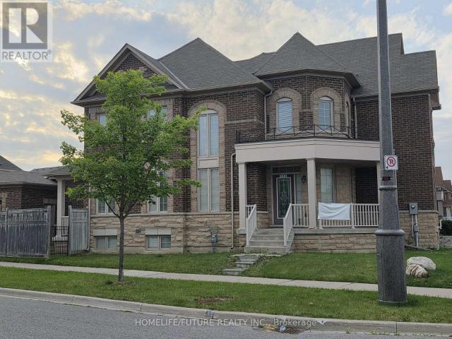 apartment at 132 WILLIAM BERCZY BOULEVARD