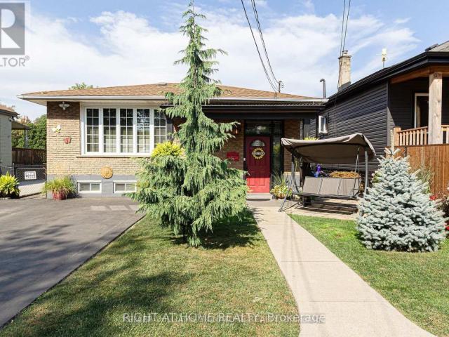 apartment at 133 MCANULTY MAIN BOULEVARD, Hamilton, Ontario, L8H3H5