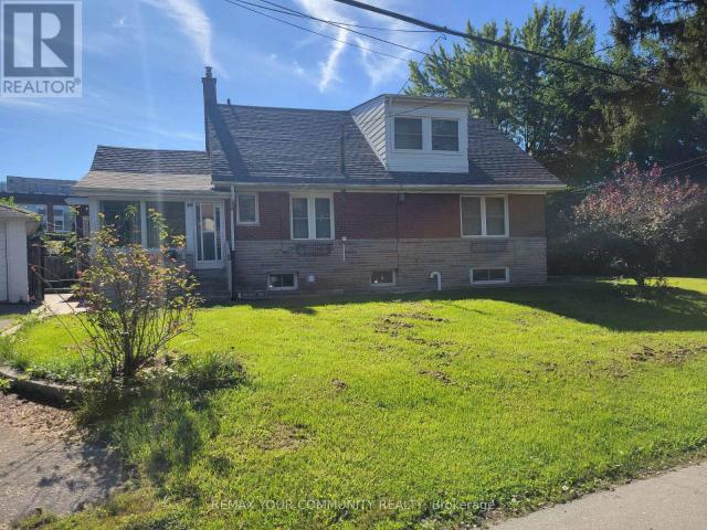 apartment at 145 VARSITY ROAD, Toronto, Ontario, M6S4P4