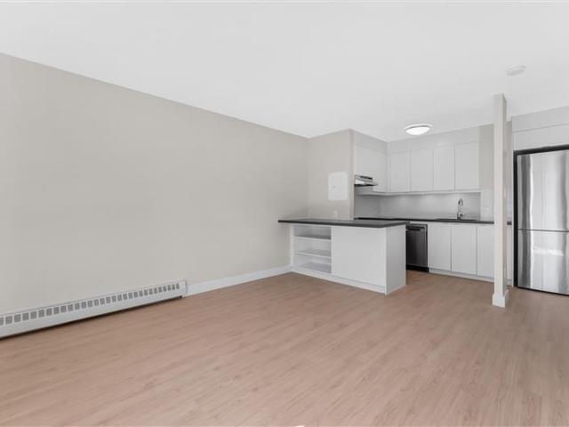 apartment at 145 York St ByWard Market Ottawa K1N 8Y3