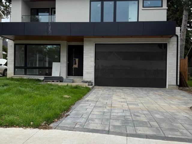 apartment at 1467 KENMUIR AVENUE