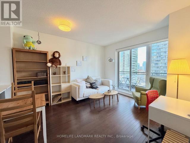 apartment at 1405 – 35 HAYDEN STREET