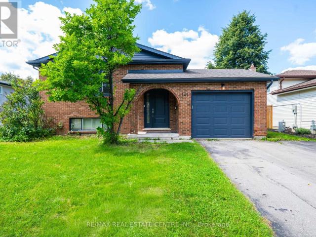 apartment at 141 CEDAR CREST STREET, Kitchener, Ontario, N2N2A6