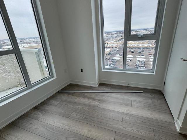 apartment at 1423 498 CALDARI ROAD, Vaughan, Ontario, L4K0R6