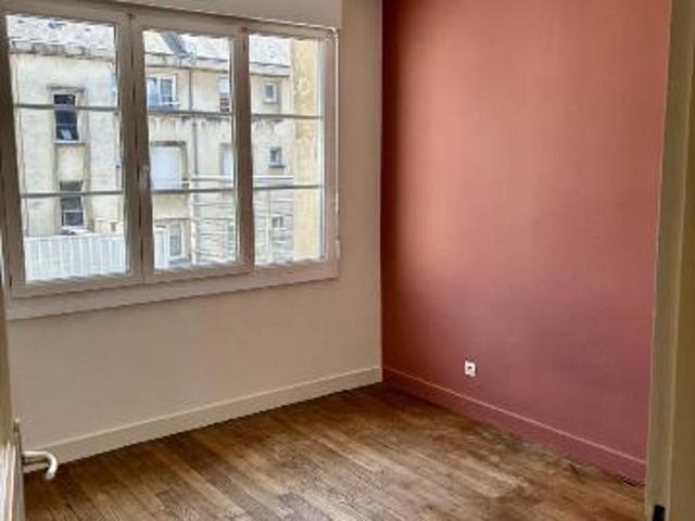 Apartment at 14 Vire Normandie, VIRE, 14500, France