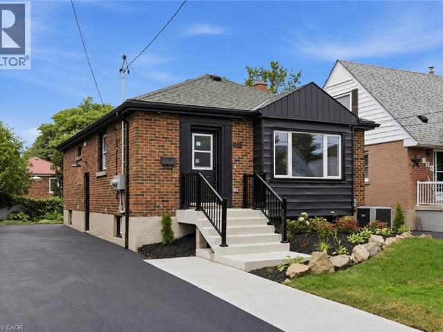 apartment at 156 EAST 36TH Street Unit# Main, Hamilton, Ontario, L8V3Z4