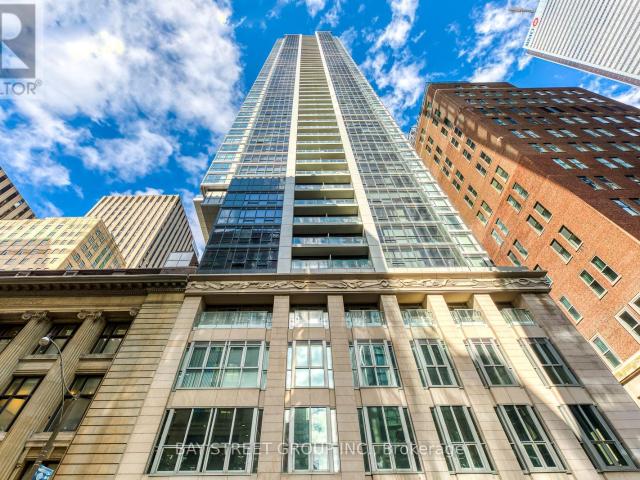 apartment at 1515 70 TEMPERANCE STREET, Toronto, Ontario, M5H4E8