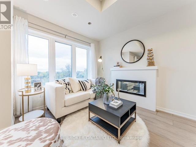 apartment at 152 MATAWIN LANE, Richmond Hill, Ontario, L4B0H8