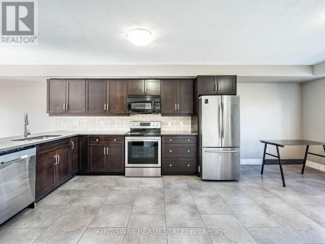 apartment at 15 275 OLD HURON ROAD E, Kitchener, Ontario, N2R1P9