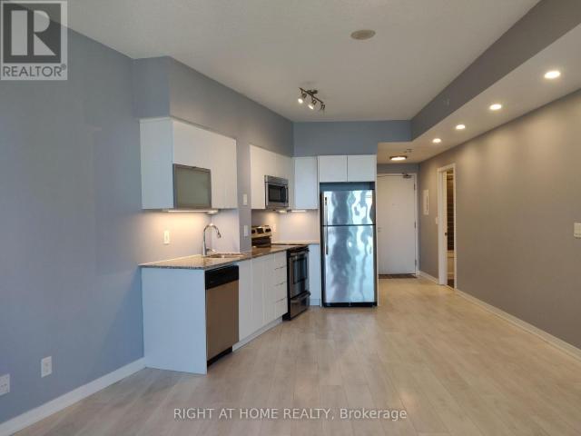 apartment at 1609 – 150 EAST LIBERTY STREET