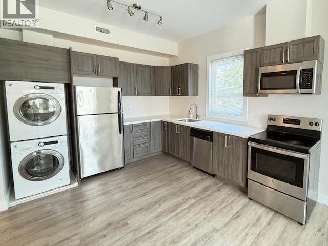 apartment at 161 WELLINGTON Street N Unit# 202