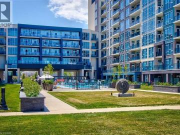 apartment at 16 CONCORD Place Unit# 501, Grimsby, Ontario, L3M4E8