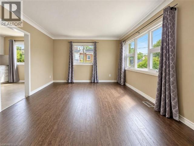 apartment at 16 STANLEY Street Unit# UPPER, Ayr, Ontario, N0B1E0
