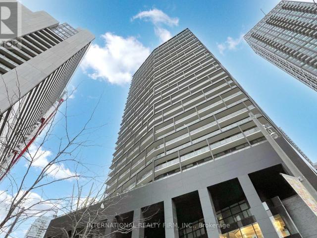 apartment at 1710 125 PETER STREET, Toronto, Ontario, M5V0M2