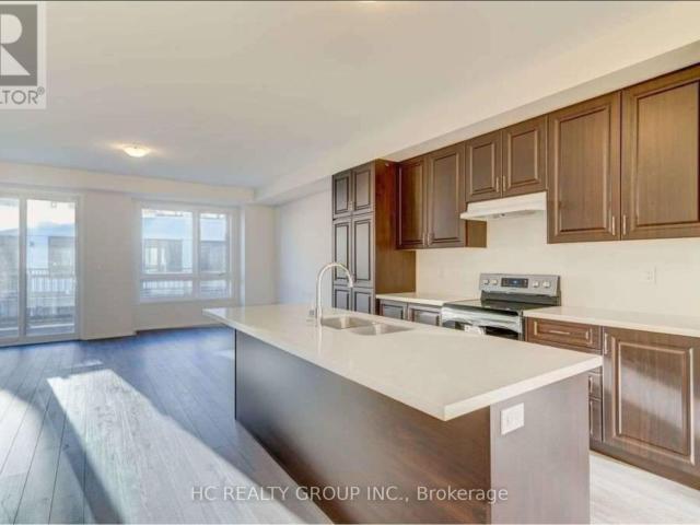 apartment at 18 WILLIAM RUSSELL LANE, Richmond Hill, Ontario, L4C5S6