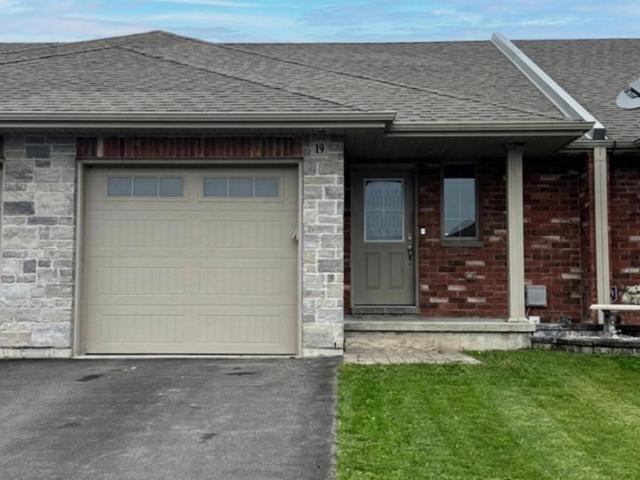 apartment at 19 MCINTOSH CRESCENT
