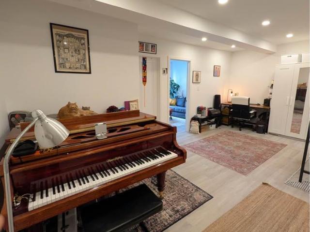 apartment at 1 1982 EGLINTON AVENUE W, Toronto, Ontario, M6E2J9