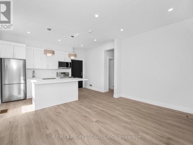 apartment at #1 388 WILSON STREET, Hamilton, Ontario, L8L1S9