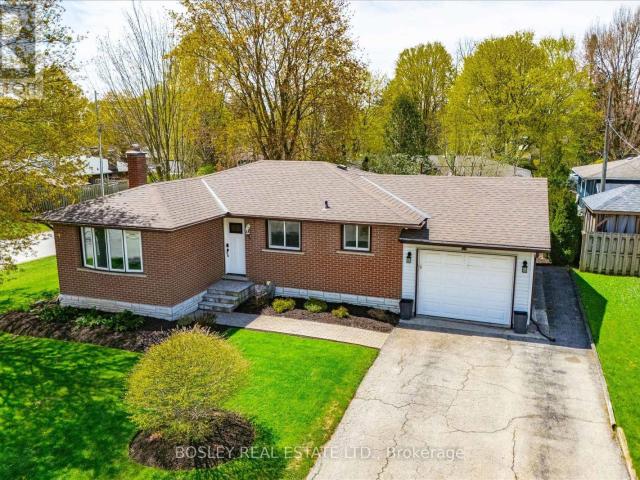 apartment at 204 IRVINE STREET, Centre Wellington, Ontario, N0B1S0