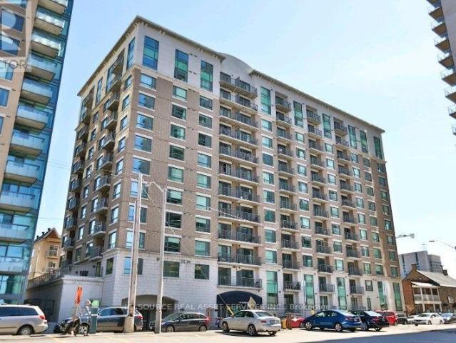 apartment at 205 200 BESSERER STREET, Ottawa, Ontario, K1N0A7