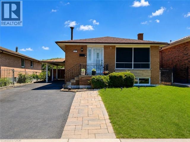 apartment at 207 MOUNT ALBION Road, Hamilton, Ontario, L8K6K1