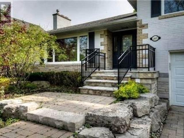 apartment at 207 PINEHURST DRIVE, Oakville, Ontario, L6J4X2