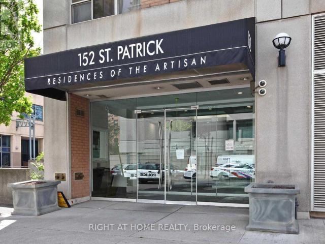 apartment at 208 152 SAINT PATRICK STREET, Toronto, Ontario, M5T3J9