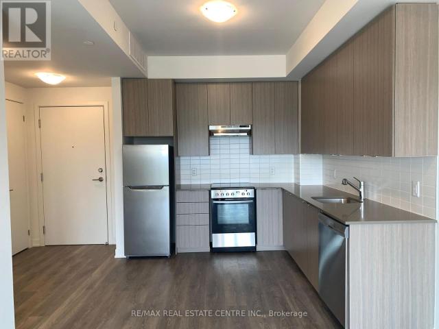 apartment at 209 – 58 SKY HARBOUR DRIVE