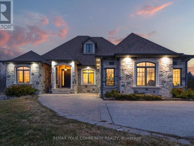 apartment at 20111 BATHURST STREET E, East Gwillimbury, Ontario, L9N1N3