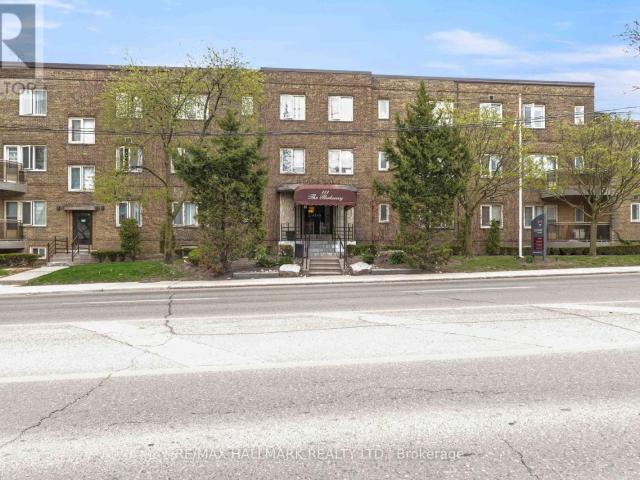 apartment at 202 111 ORIOLE PARKWAY, Toronto, Ontario, M5P2G9