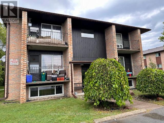 apartment at 203 106 LANSDOWNE STREET, Peterborough, Ontario, K9J1Y1