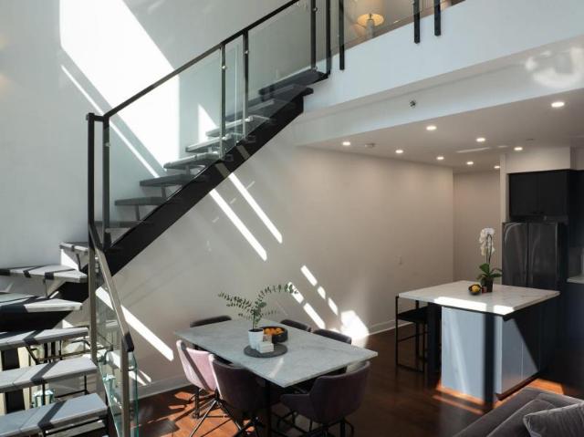 apartment at 203 1 SCOTT STREET, Toronto, Ontario, M5E1A1