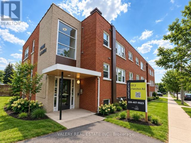 apartment at 20 – 917 HAMILTON ROAD
