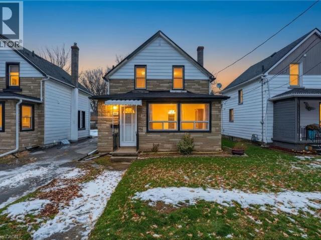apartment at 20 YORK Street, Welland, Ontario, L3B4A6