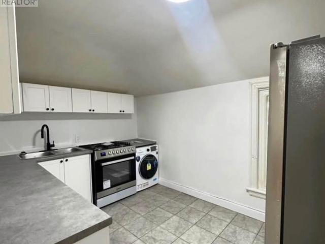apartment at 216 JOHN STREET N, Hamilton, Ontario, L8L4P5