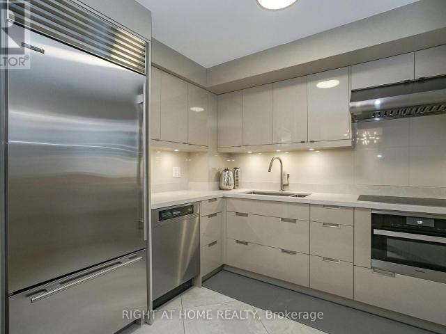 apartment at 217 2119 LAKE SHORE BOULEVARD W, Toronto, Ontario, M8V4E8