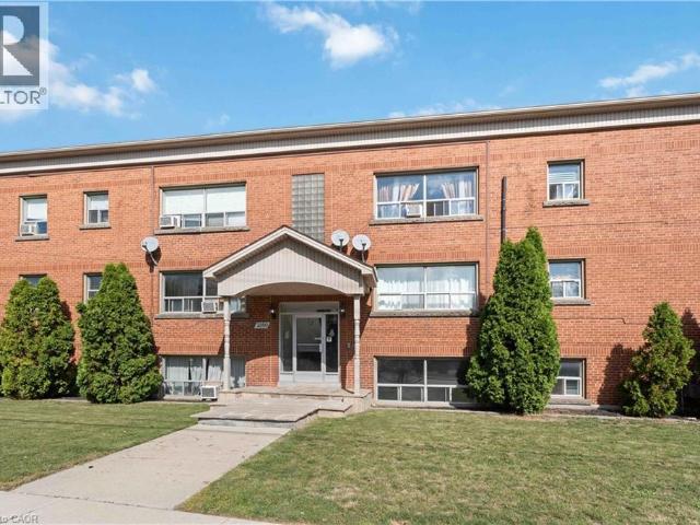apartment at 2189 KING Street E Unit# 8, Hamilton, Ontario, L8K1W8