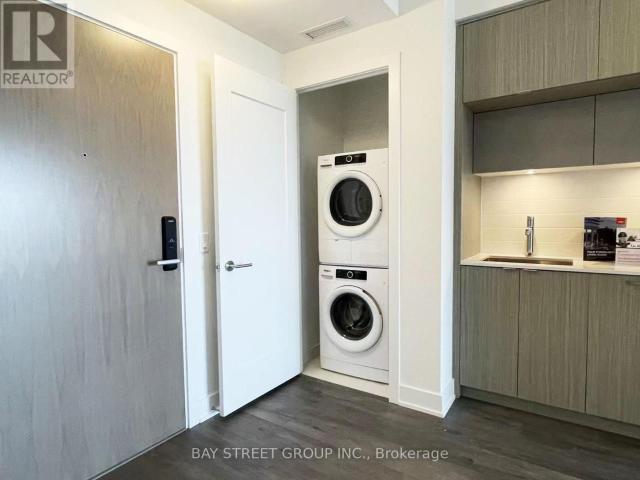 apartment at 2105 575 BLOOR STREET E, Toronto, Ontario, M4W0B2