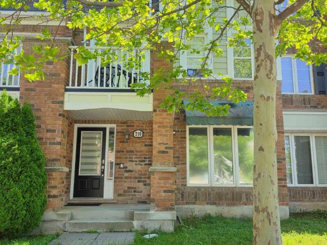 apartment at 210 MAGURN GATE, Milton, Ontario, L9T7B4