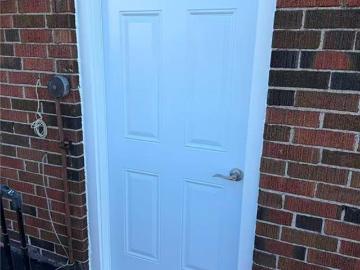 apartment at 210 PARKDALE Avenue N Unit# 2, Hamilton, Ontario, L8H5X5