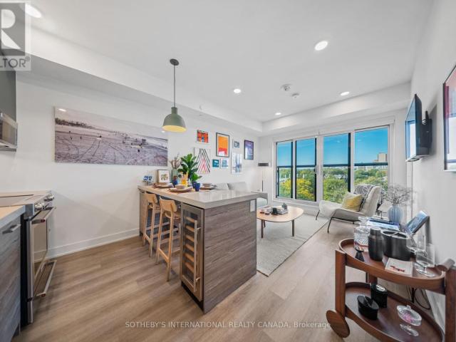 apartment at 210 484 SPADINA AVENUE, Toronto, Ontario, M5S0E4