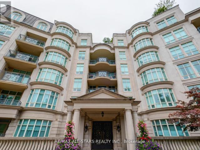 apartment at 211 7071 BAYVIEW AVENUE, Markham, Ontario, L3T7Y8