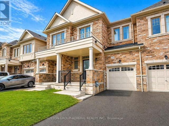 apartment at 2135 SPEARE COURT