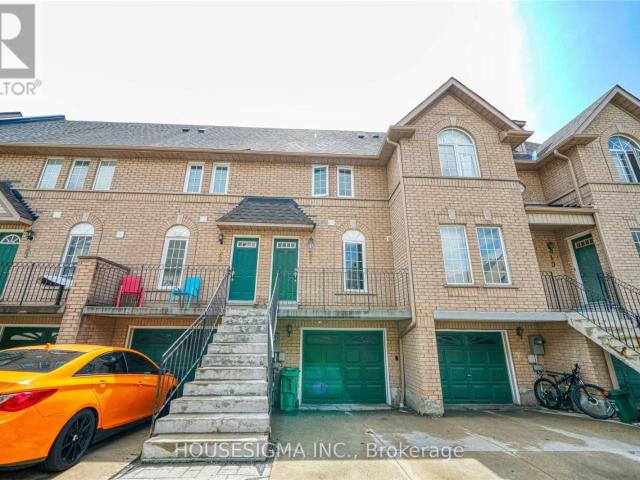 apartment at 21 80 STRATHAVEN DRIVE, Mississauga, Ontario, L5R3V9