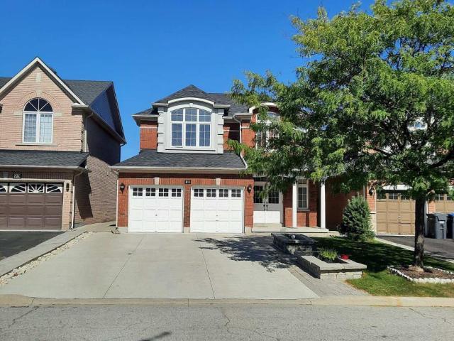 apartment at 21 ARCTIC FOX CRESCENT